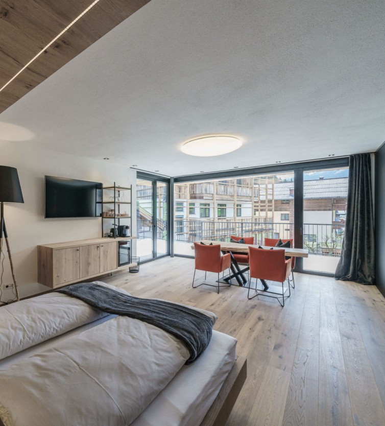 Urlaub in der Fr&uuml;hst&uuml;ckspension Atelier Garni Astei anfragen